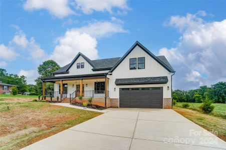 New construction Single-Family house 5411 Nesbit Road, Waxhaw, NC 28173 - photo 1 1