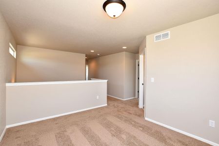New construction Single-Family house Big Horn Parkway, Johnstown, CO 80534 - photo 5 5