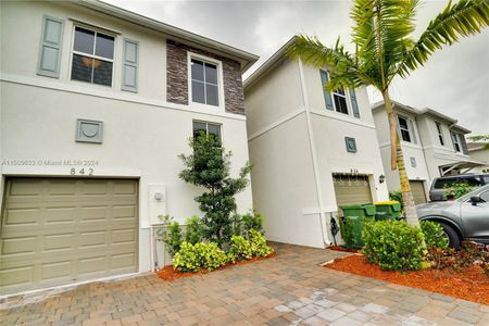 New construction Townhouse house 842 Se 19Th St, Homestead, FL 33034 - photo 18 18