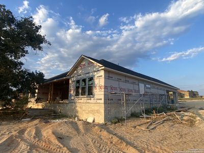 New construction Single-Family house 405 Shady Ln, La Vernia, TX 78121 - photo 12 12