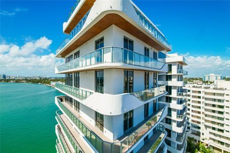 Monaco Yacht Club & Residences by Optimum Development USA in Miami Beach - photo 10 10