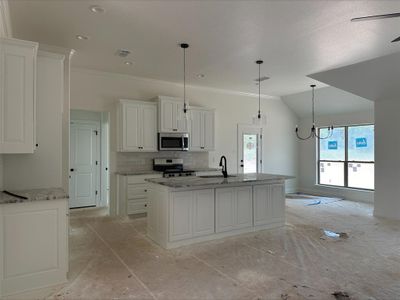 New construction Single-Family house 153 Graystone Drive, Weatherford, TX 76088 - photo 10 10