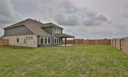 New construction Single-Family house 27418 Aster Green Drive, Katy, TX 77493 Premier Series - Magnolia- photo 37 37