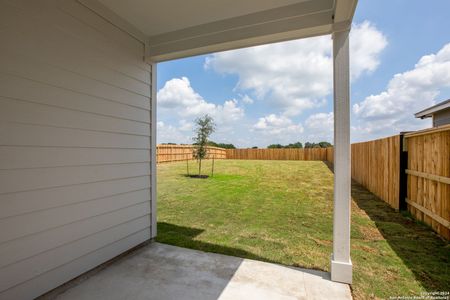 New construction Single-Family house 212 Drew Circle, Seguin, TX 78155 The Murray F- photo 47 47