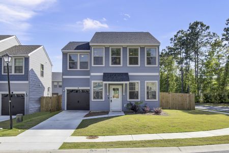 New construction Single-Family house 1032 Berry Patch Circle, Summerville, SC 29485 - photo 0 0