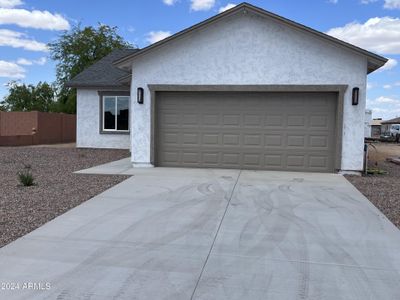 New construction Single-Family house 8964 W Troy Drive, Arizona City, AZ 85123 - photo 27 27
