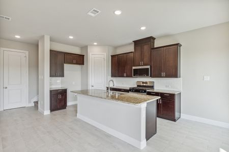 New construction Townhouse house Charlotte - INT, 501 Hutchinson Lane, Lewisville, TX 75077 - photo