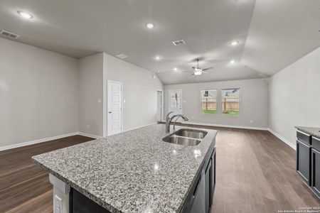 New construction Single-Family house 13119 Bay Point View, Saint Hedwig, TX 78152 Freestone - D- photo 18 18