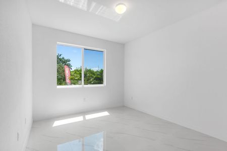 New construction Duplex house 12490 Sw 224Th St, Miami, FL 33170 - photo 28 28