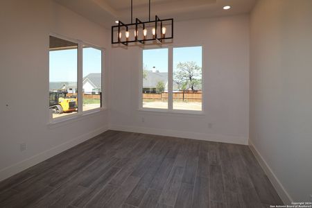 New construction Single-Family house 105 Ash Parkway, La Vernia, TX 78121 - photo 7 7
