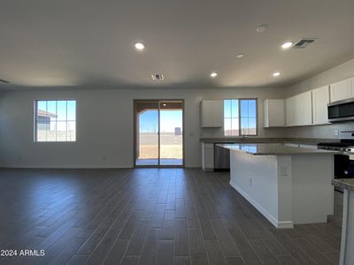 New construction Single-Family house 4413 S 108Th Avenue, Tolleson, AZ 85353 Snapdragon Homeplan- photo 7 7