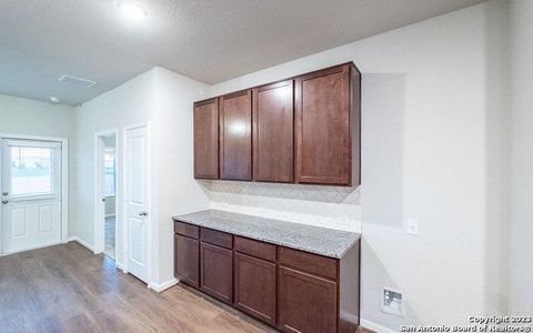 New construction Single-Family house 3705 Annalise Avenue, Seguin, TX 78155 SABINE- photo 9 9
