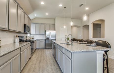 Legacy at Lake Dunlap by Pulte Homes in New Braunfels - photo 11 11
