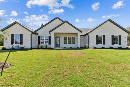 New construction Single-Family house 912 Taylor Branch, Springtown, TX 76082 - photo 0