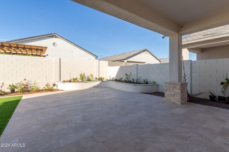 New construction Single-Family house 10446 W Lone Cactus Drive, Peoria, AZ 85382 - photo 31 31