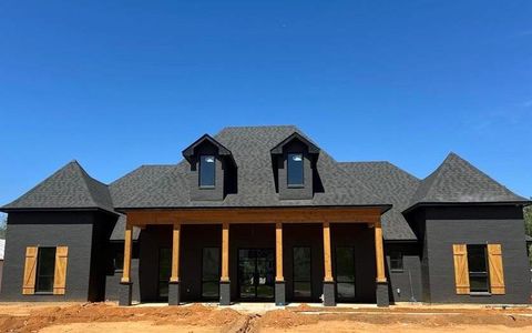 New construction Single-Family house 80 Quiet Springs Trail, Willis, TX 77378 - photo 0 0
