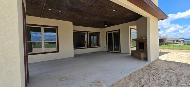 New construction Single-Family house 128 Valley View Dr, La Vernia, TX 78121 - photo 17 17