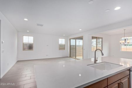 New construction Single-Family house 7802 E Quartet Avenue, Mesa, AZ 85212 Hudson- photo 6 6