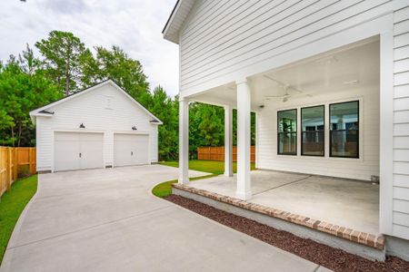 New construction Single-Family house 3497 Matisse Street, Charleston, SC 29492 - photo 32 32