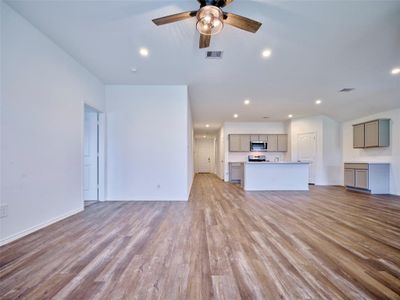 New construction Single-Family house 16930 Twisted Seagrass Lane, Magnolia, TX 77355 Plan X40I- photo 5 5