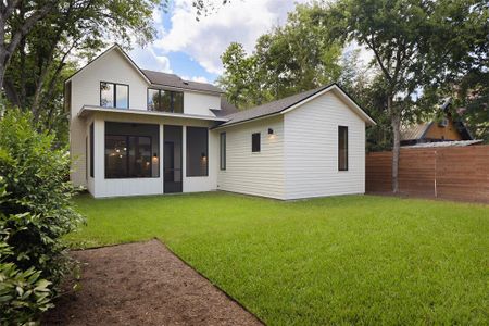 New construction Single-Family house 1611 Drake Ave, Austin, TX 78704 - photo 23 23