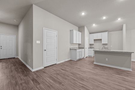 New construction Single-Family house 4242 Southton Forest, San Antonio, TX 78223 - photo 5 5