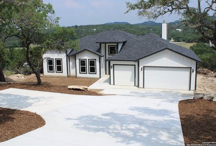 New construction Single-Family house 279 Lorne Rd, Canyon Lake, TX 78133 - photo 4 4
