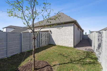 New construction Single-Family house 2078 Cuellar Way, Van Alstyne, TX 75495 - photo 3 3