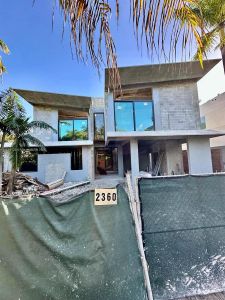 New construction Single-Family house 2360 Tequesta Lane, Miami, FL 33133 - photo 8 8