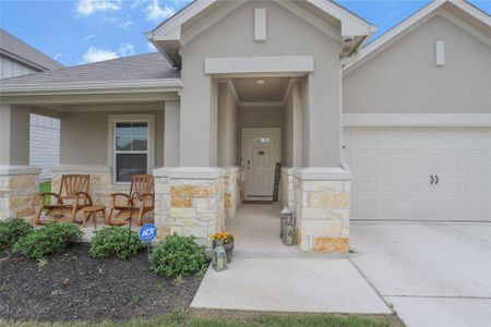 New construction Single-Family house 204 Golden Plains Pkwy, Hutto, TX 78634 - photo