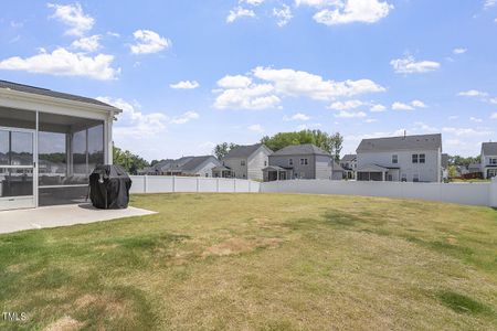 New construction Single-Family house 429 Acerno Drive, Fuquay Varina, NC 27526 - photo 32 32