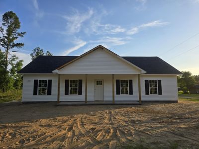 New construction Single-Family house 664 Target Road, Holly Hill, SC 29059 - photo 0 0