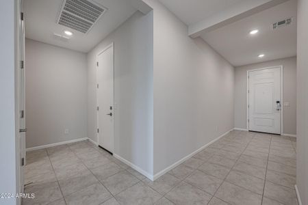 New construction Single-Family house 24557 W Hilton Avenue, Buckeye, AZ 85326 Plan 6- photo 1 1