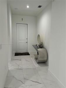 New construction Single-Family house 8195 Nw 45Th St, Doral, FL 33166 - photo 2 2