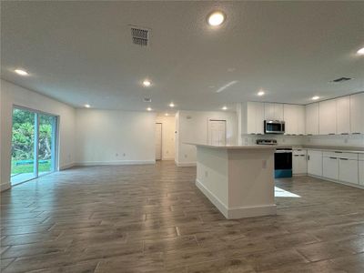 New construction Single-Family house 1945 East Parkway, Deland, FL 32724 - photo 5 5