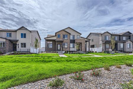 New construction Townhouse house 1286 S Algonquian Street, Aurora, CO 80018 - photo 0