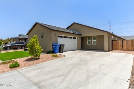 New construction Single-Family house 913 E Fremont Road, Unit 1, Phoenix, AZ 85042 - photo 1 1