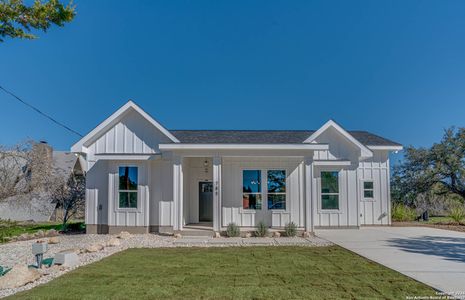 New construction Single-Family house 785 Mockingbird Cove, Spring Branch, TX 78070 - photo