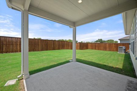 New construction Single-Family house 418 Boroughbridge Drive, Princeton, TX 75407 - photo 21 21