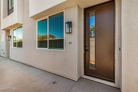 New construction Townhouse house 1642 E Monte Vista Road, Unit 11, Phoenix, AZ 85006 - photo