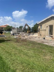 New construction Single-Family house 10965 Sw 28 St, Miami, FL 33165 - photo 8 8