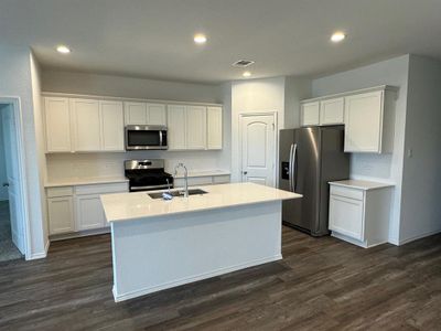 New construction Single-Family house 4937 Almond Terrace Drive, Katy, TX 77493 Plan E40J- photo 2 2