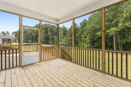 New construction Single-Family house 135 Quail Point Circle, Clayton, NC 27520 McDowell- photo 61 61