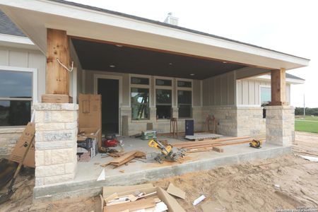 New construction Single-Family house 113 Hondo Ridge, La Vernia, TX 78121 - photo 29 29