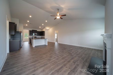 New construction Single-Family house 155 High Rock Court, Unit 01, Statesville, NC 28677 - photo 5 5
