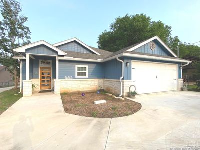New construction Single-Family house 682 Stuart Rd, Adkins, TX 78101 - photo 0