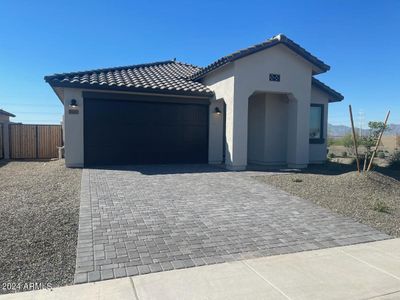 New construction Single-Family house 8337 W Encinas Lane, Tolleson, AZ 85353 - photo 1 1