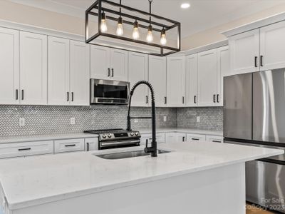 New construction Single-Family house 119 Forest Creek Drive, Statesville, NC 28625 - photo 8 8