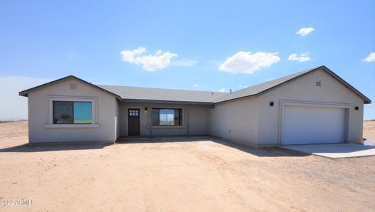 New construction Single-Family house 36205 W Globe Avenue, Tonopah, AZ 85354 - photo 0