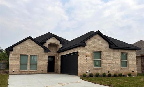 New construction Single-Family house 505 Melody Circle, Kaufman, TX 75142 - photo 0
